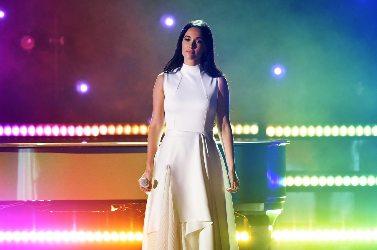 Kacey Musgraves Brings the House Down at the Grammy Awards With Emotional Performance