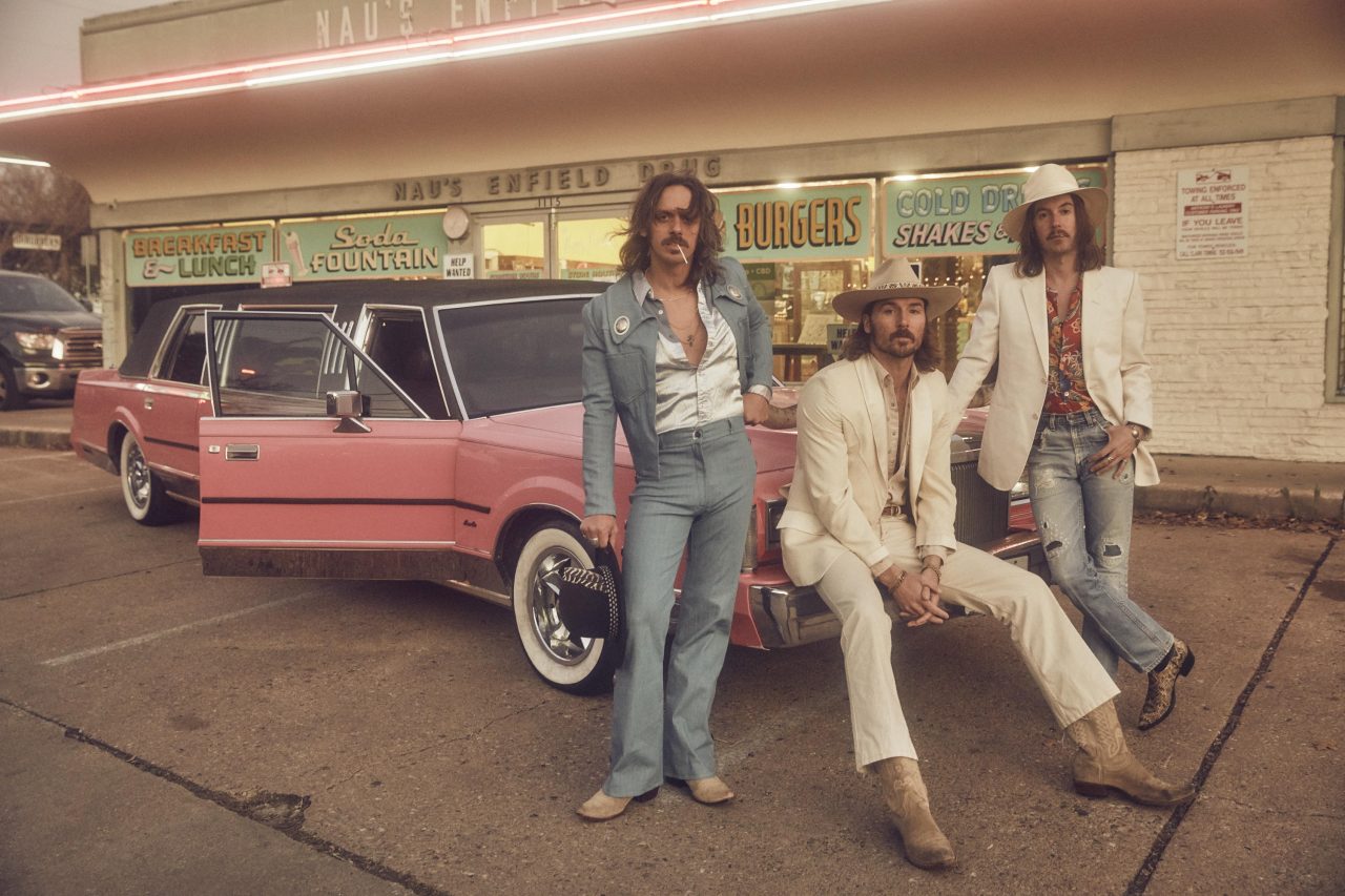 Watch Midland’s Booty Shaking Line-Dance Video for ‘Mr. Lonely’
