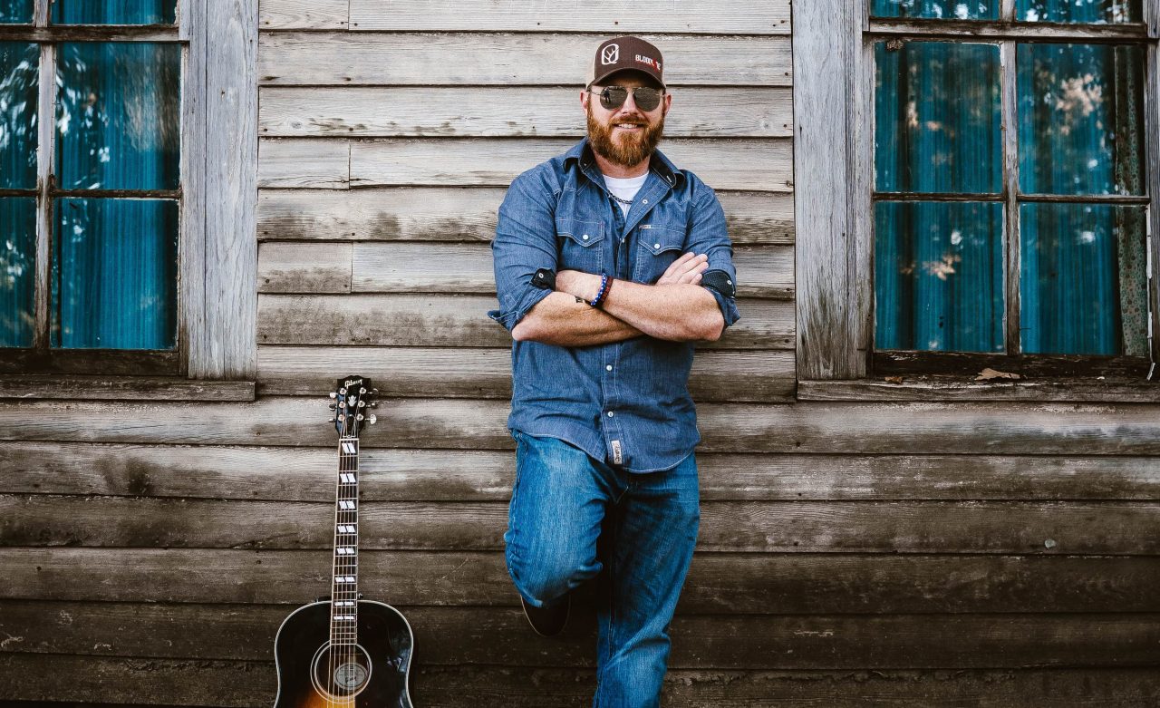 Viral Star Heath Sanders Goes Acoustic for ‘Down on the South’ Video