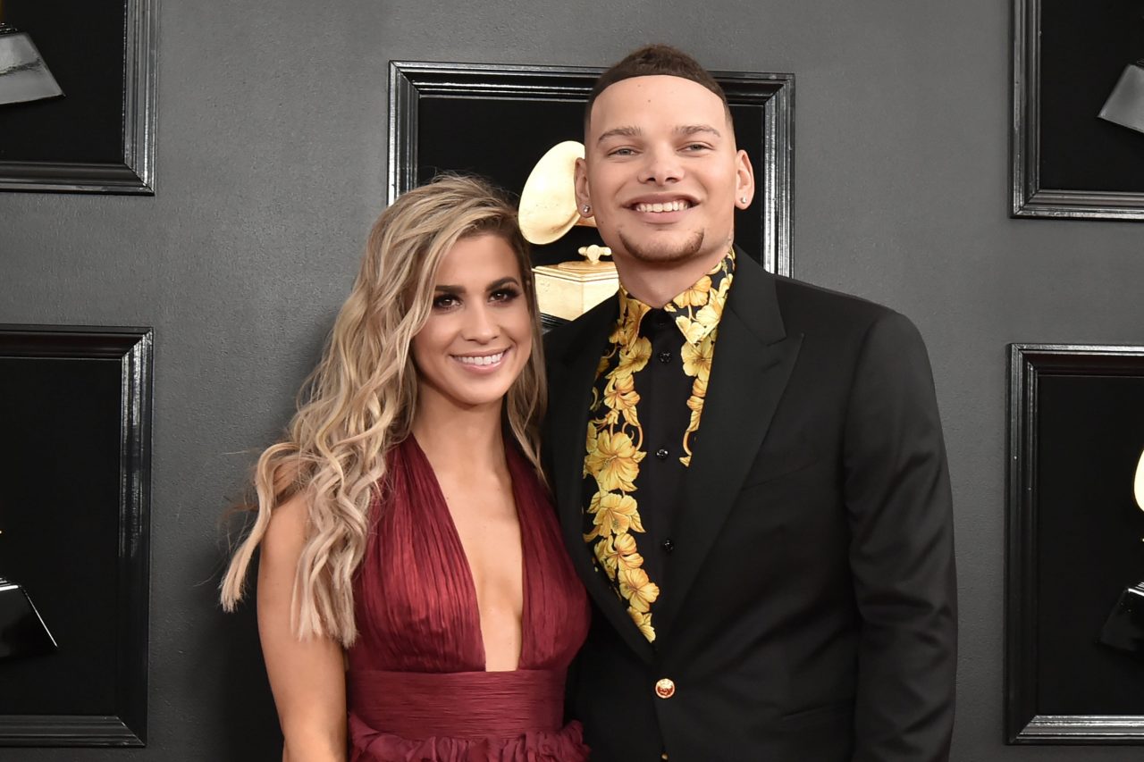 Watch Kane Brown’s Wife Wipes Away Happy Tears During Ultrasound