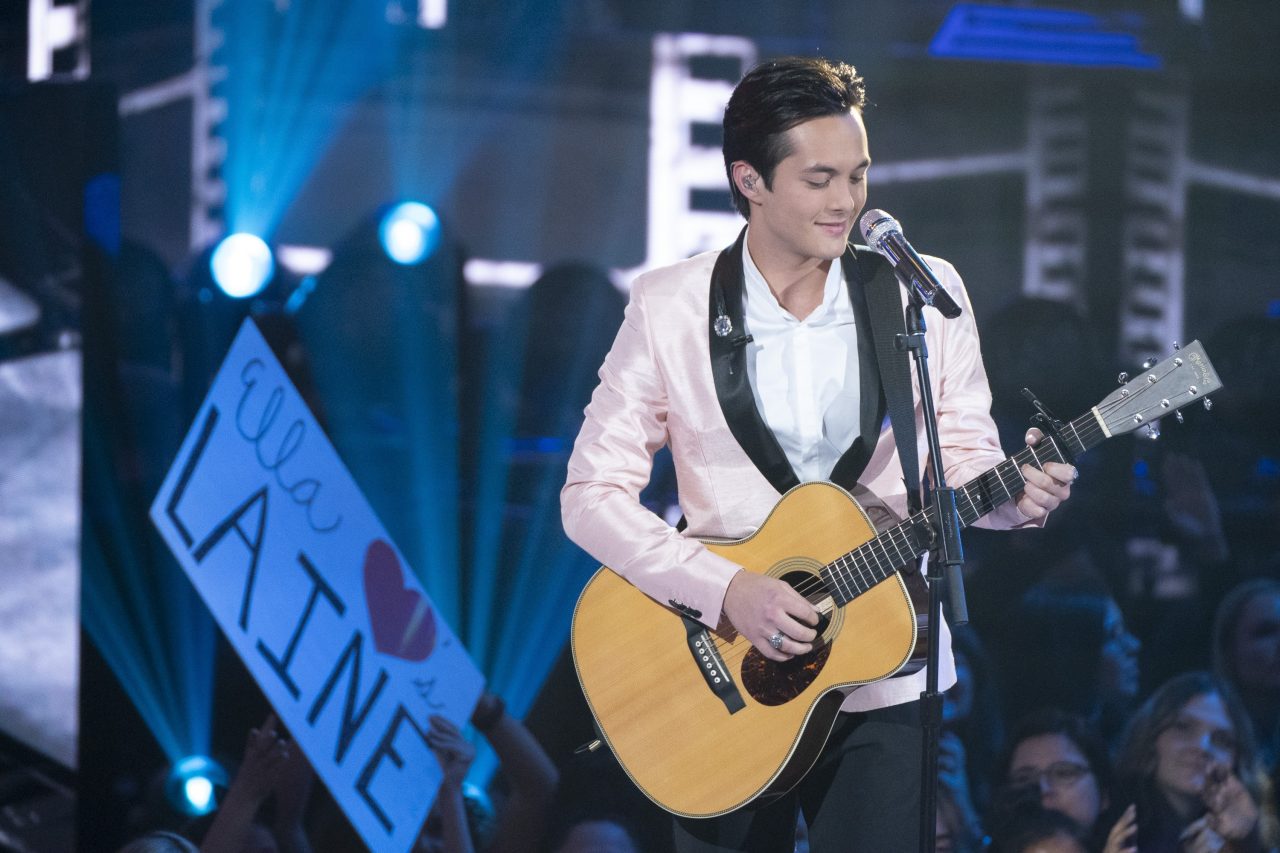 American Idol Recap: Finalists Fight For Final Three Spots