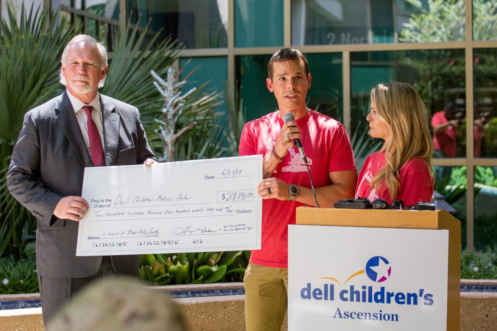 Granger Smith Donates Over $200,000 to Texas Hospital