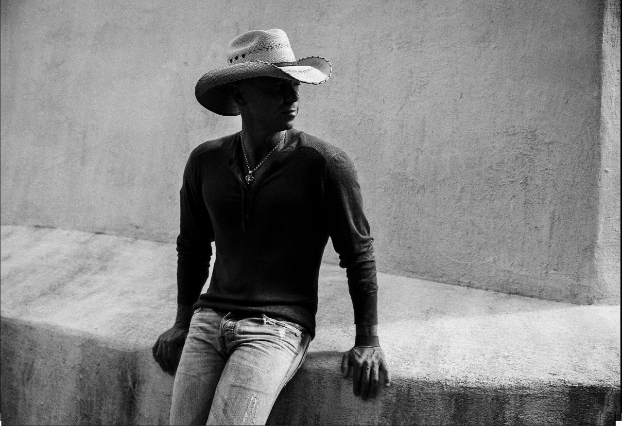 Kenny Chesney Serves Up Magnetic New Single ‘Tip of My Tongue’
