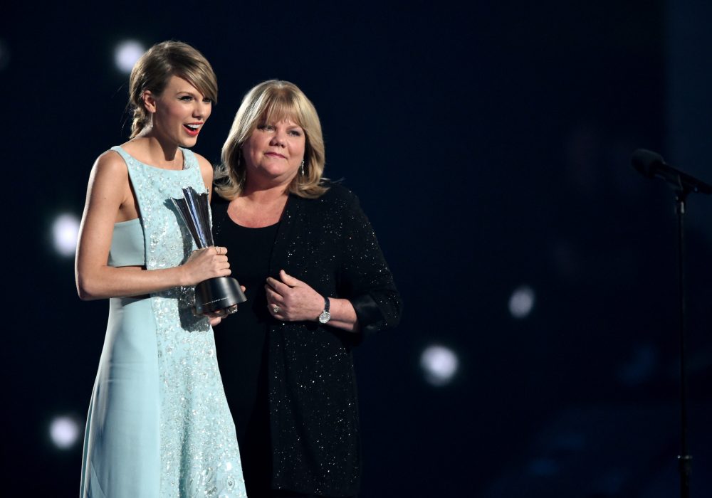 Taylor Swift and the Dixie Chicks’ Collaboration Will Break Your Heart