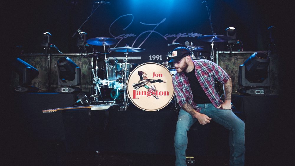 Get an Exclusive Behind-the-Scenes Look at Jon Langston on Tour