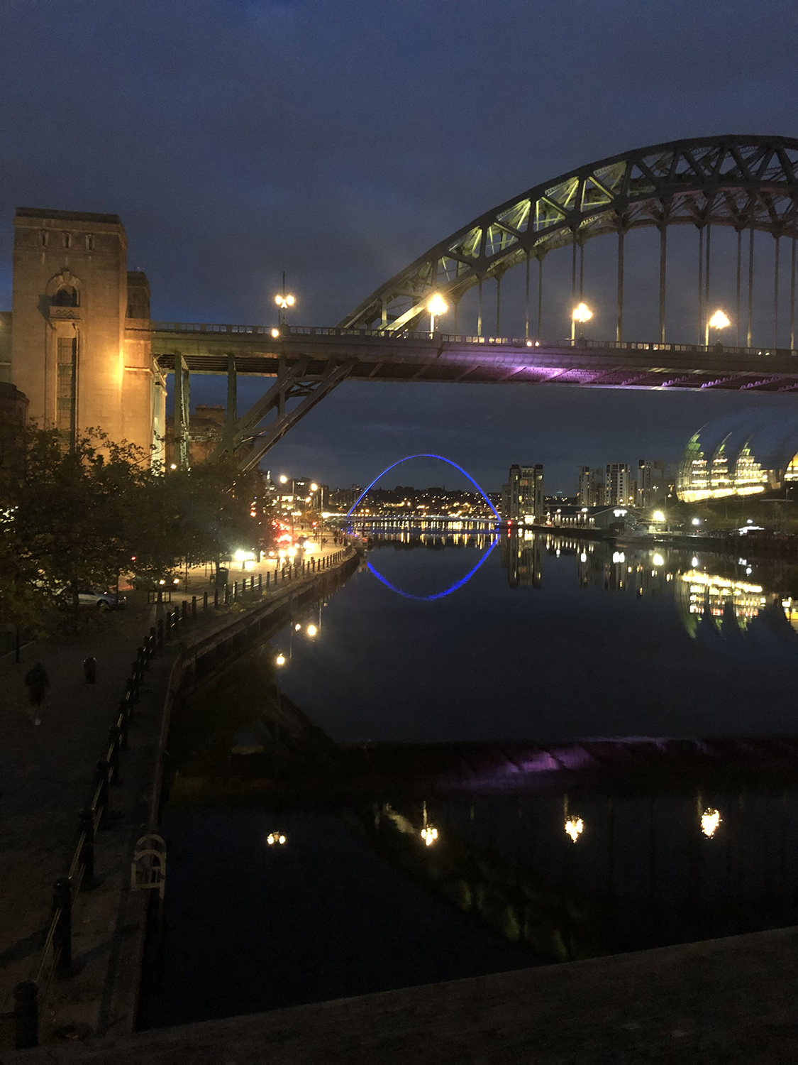 Newcastle, UK (Woburn Tyne Bridge)
