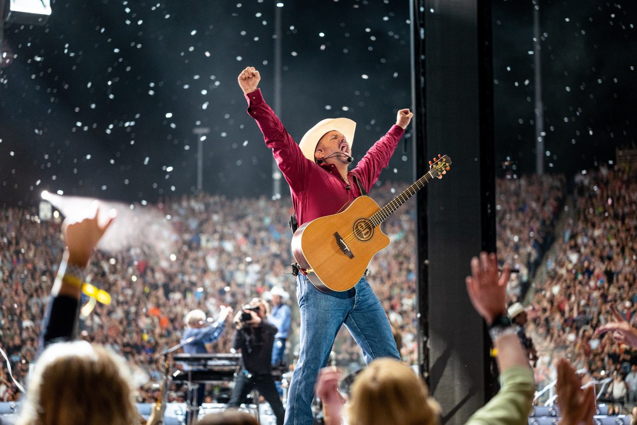 Review: ‘Garth Brooks: The Road I’m On’ TV Special