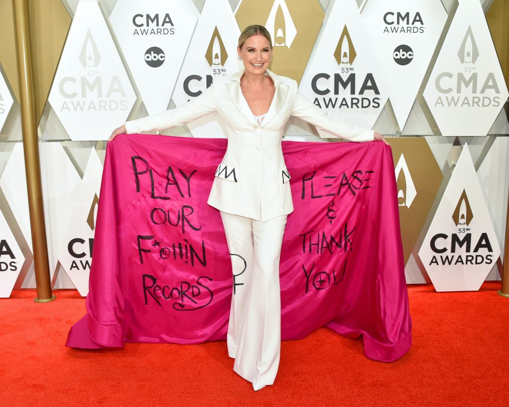 NASHVILLE, TENNESSEE - NOVEMBER 13: Jennifer Nettles attends the 53rd annual CMA Awards at the Music City Center on November 13, 2019 in Nashville, Tennessee. (Photo by John Shearer/WireImage,)