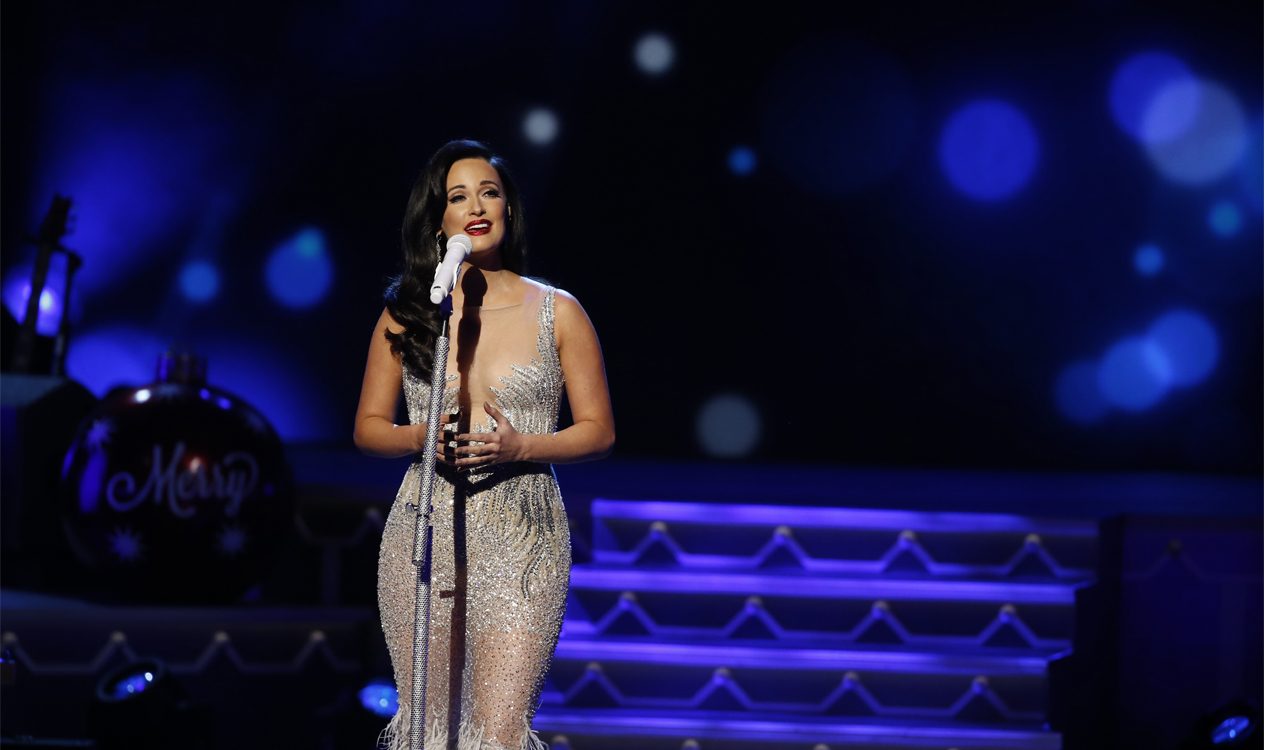 Kacey Musgraves Christmas Special Coming to Amazon