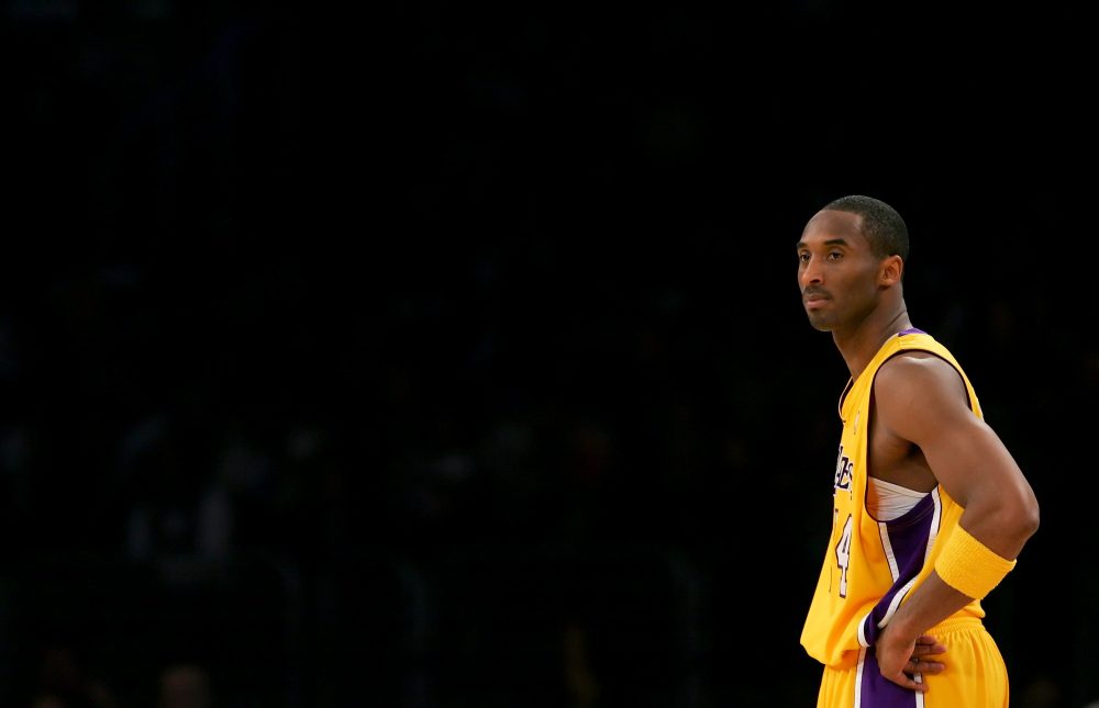 Country Stars Grieve Basketball Great Kobe Bryant