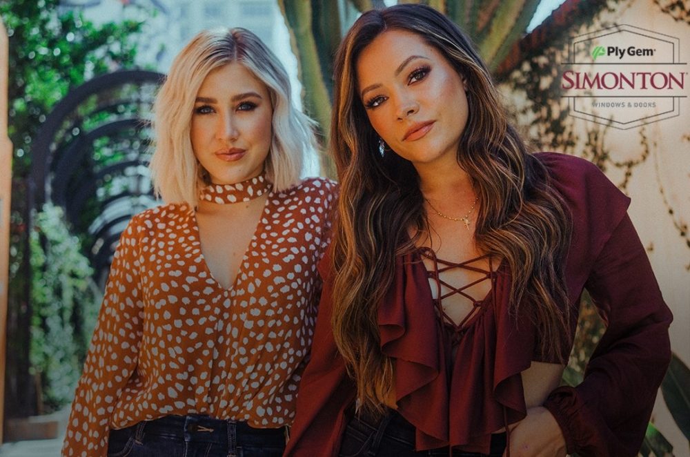 Maddie & Tae Set Dates for Headlining Tourist In This Town Tour