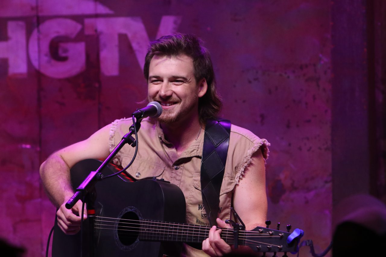 Morgan Wallen Toasts a Life Well Lived in ‘This Bar’
