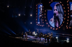 Miranda Lambert Wildcard Tour Nashville 2020 Slider 3