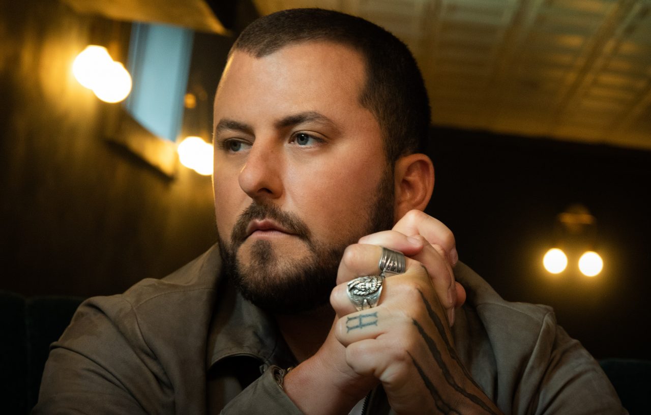 Tyler Farr Drops Into Low Gear With ‘Only Truck In Town’