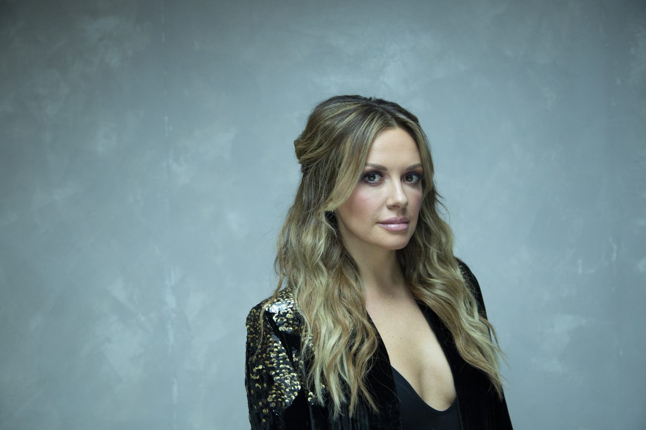 Carly Pearce Gives Sneak Peek at New Demo, “Heart First”