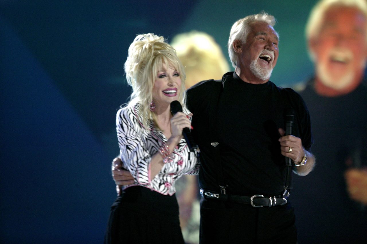 Dolly Parton Reacts to Kenny Rogers’ Passing: ‘God Bless You, Kenny’