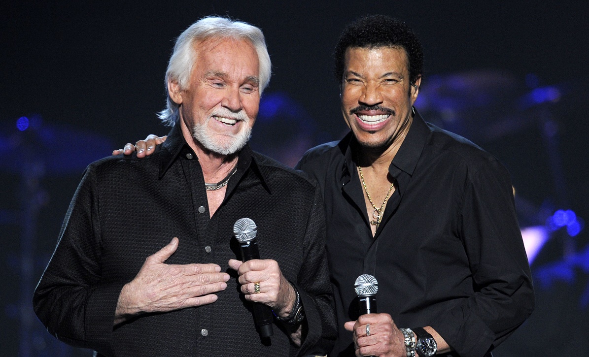 BobbyCast Recap: Bobby Chats With Lionel Richie About Kenny Rogers’ Passing
