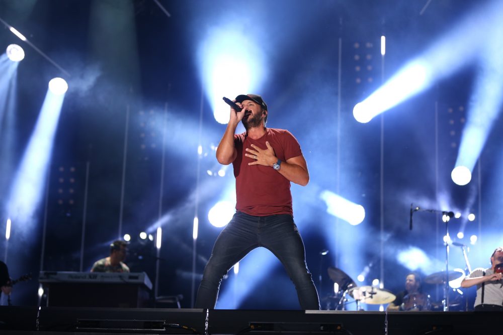 Luke Bryan Notches 25th Number One With ‘One Margarita’