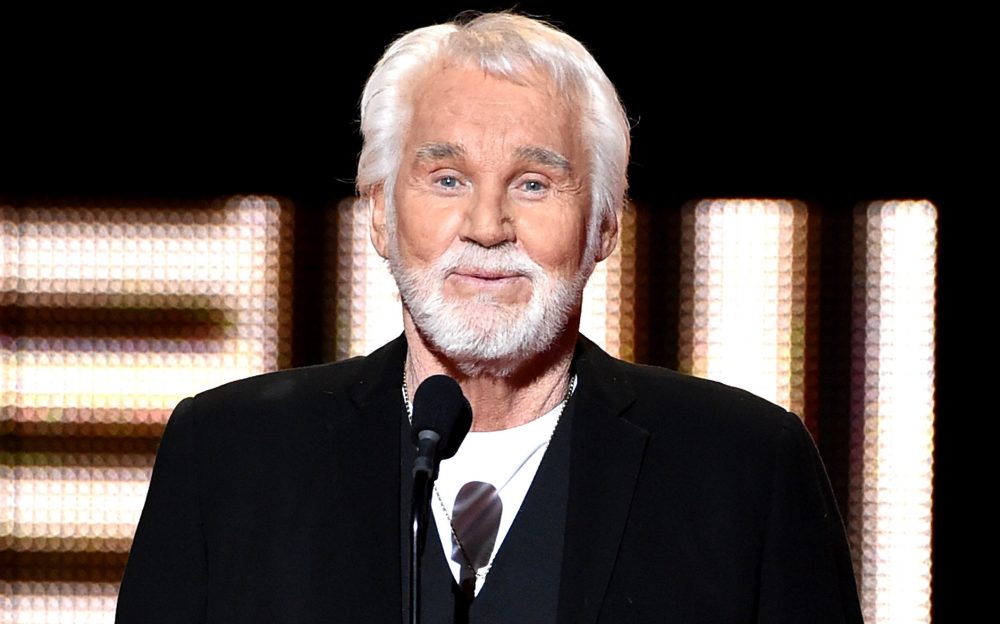Top Five Highlights From ‘CMT GIANTS Kenny Rogers: A Benefit For MusiCares’ Special