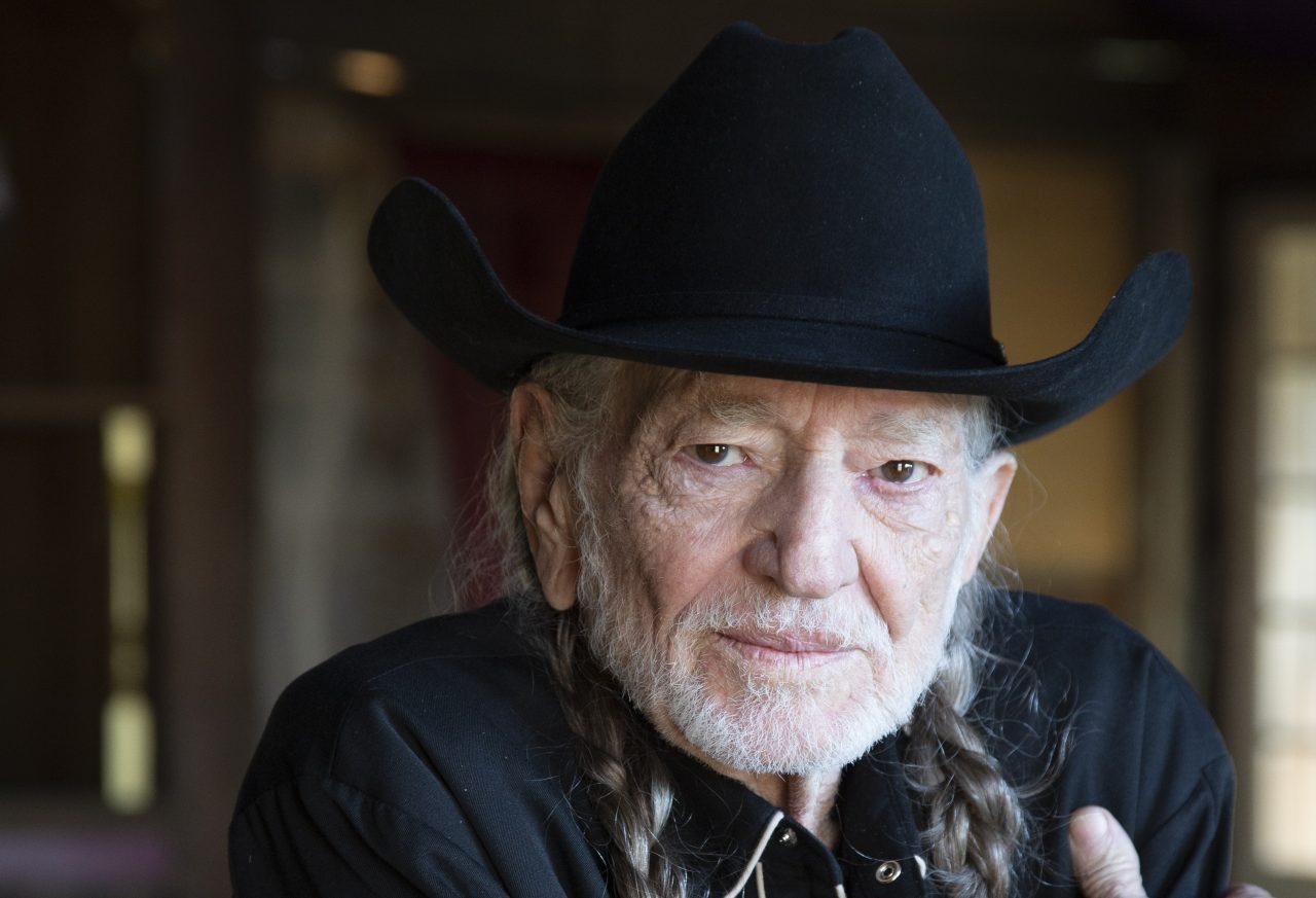Willie Nelson a-1593096722