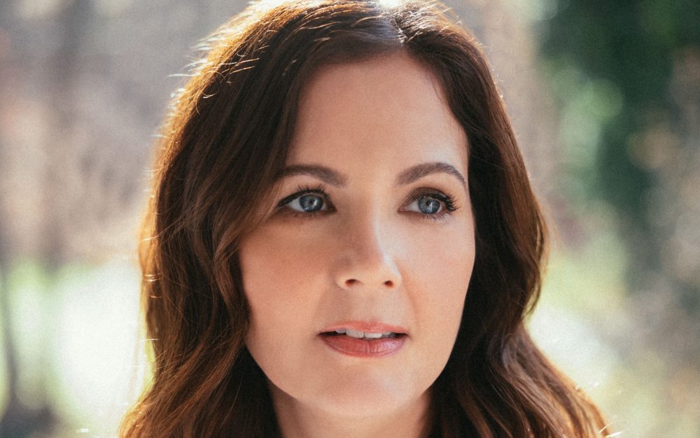 Lori McKenna Puts Her Voice Front and Center On ‘The Balladeer’