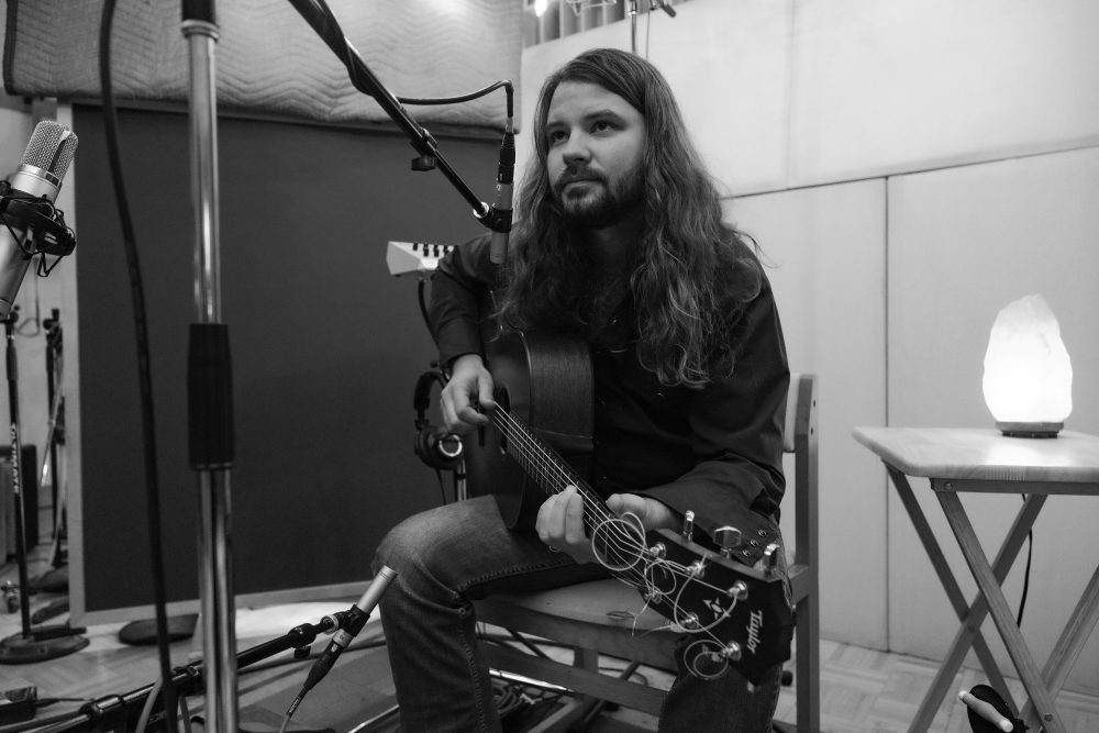 Brent Cobb Dives Deep In New Album, ‘Keep ‘Em On They Toes’