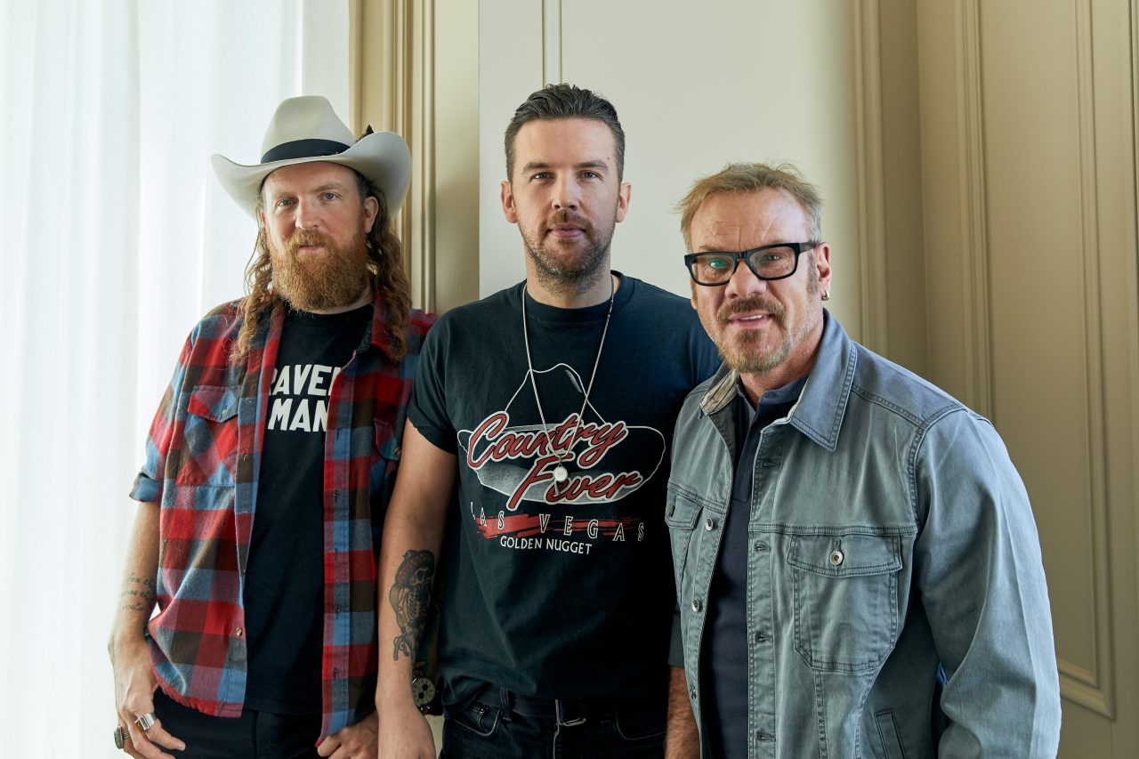 Brothers Osborne Appear on Phil Vassar’s ‘Songs From the Cellar’
