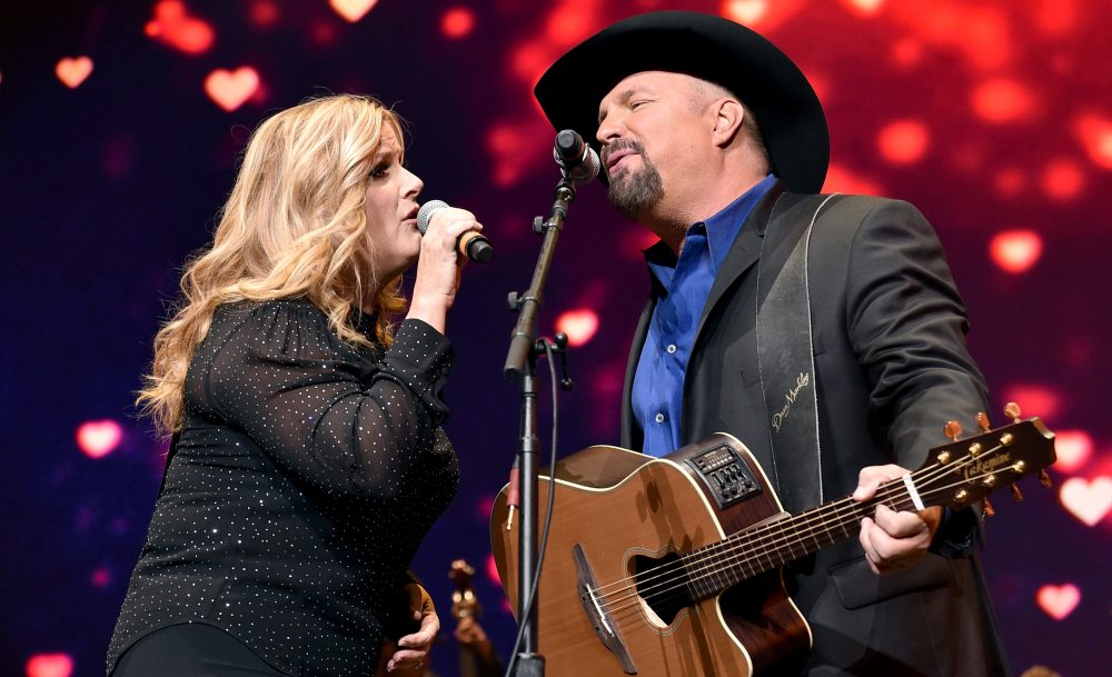 Garth Brooks and Trisha Yearwood Preview Their ‘Shallow’ Duet