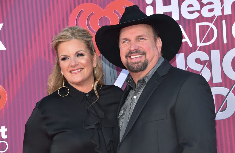 Feel-Good Friday: Uplifting Country News From Dolly Parton, Florida Georgia Line’s Tyler Hubbard & Garth Brooks