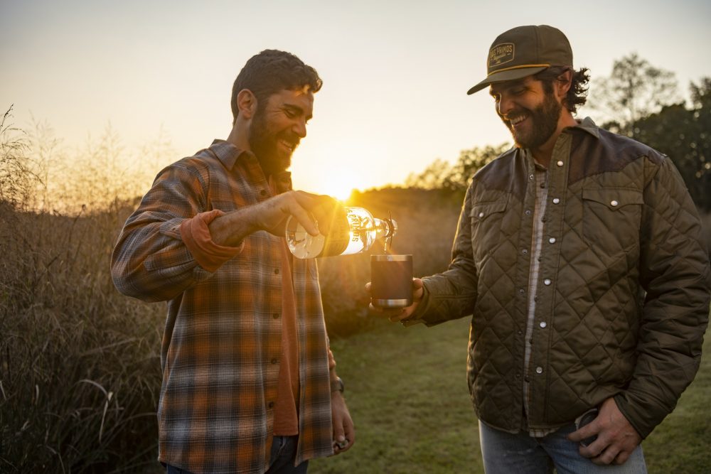 Thomas Rhett and His Cousin Jeff Worn Release New ‘Dos Primos’ Tequila