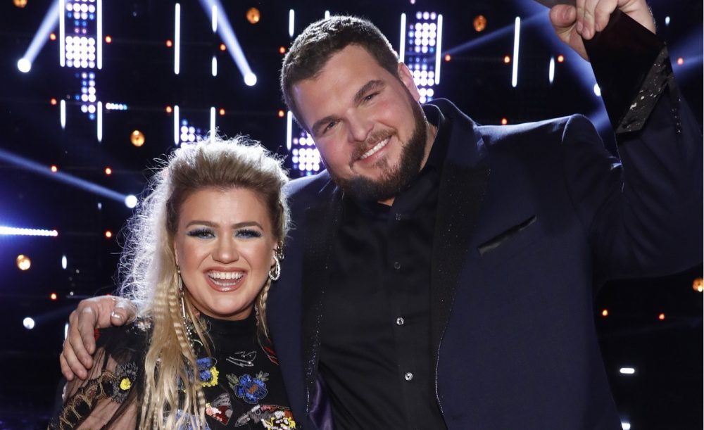 Jake Hoot and Kelly Clarkson Duet on Stunning ‘I Would’ve Loved You’