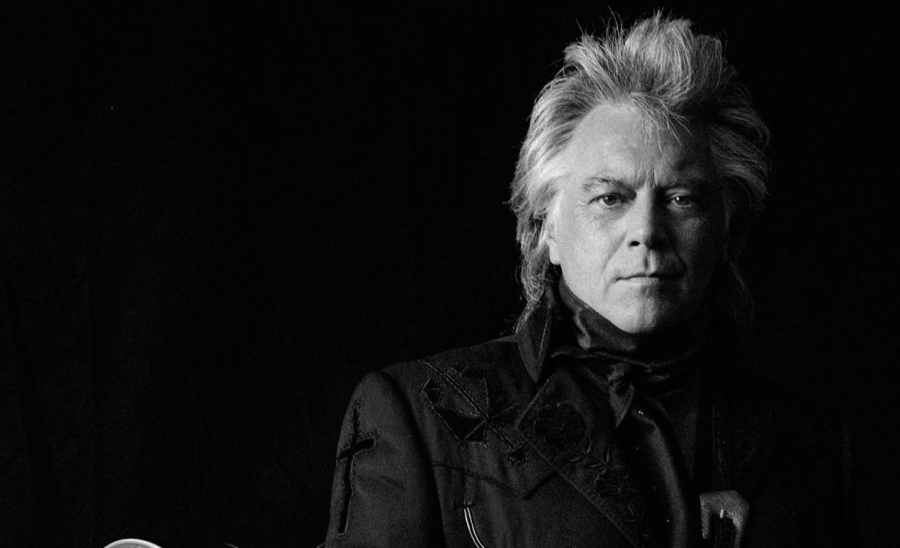 Marty Stuart Revives the Words of Johnny Cash on ‘I’ll Be Around’