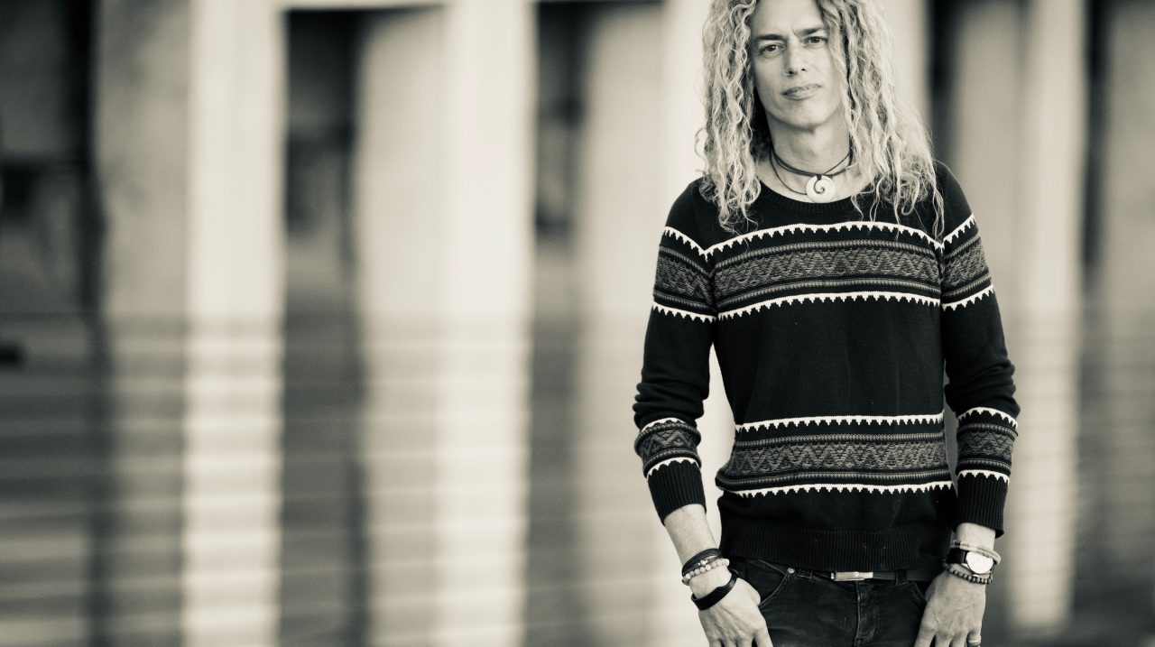 Phil Joel Enlists Family in Making ‘Sailing Speed’ Video