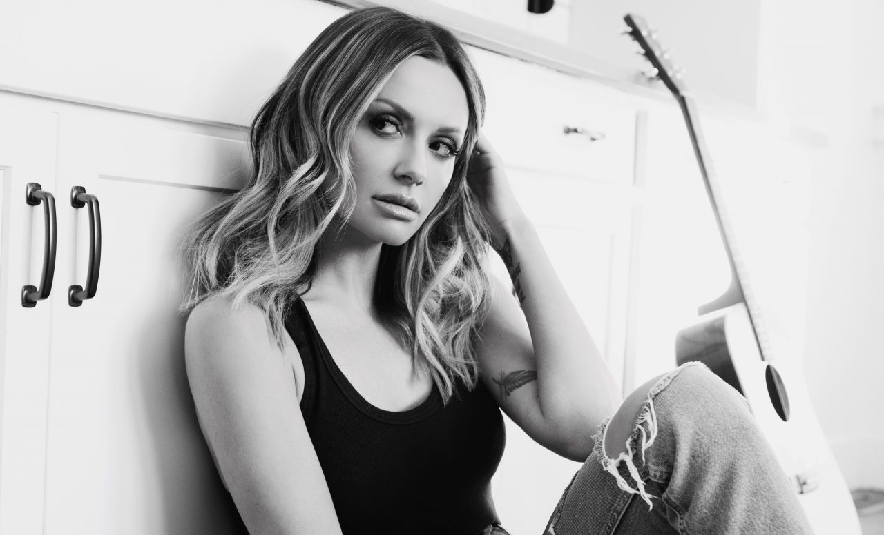 Carly Pearce Rings in 2022 With New Song ‘Diamondback’