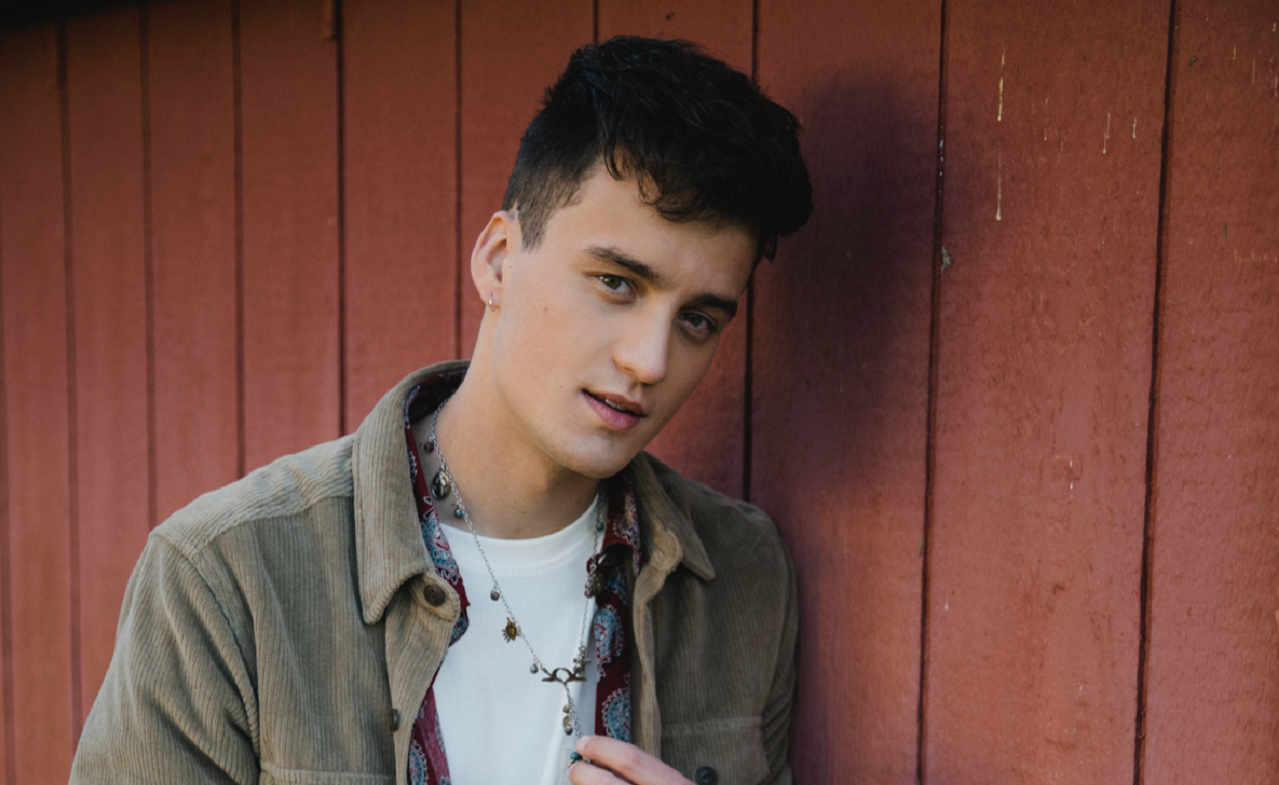 Dylan Brady Highlights The Beauty Of Romance On ‘Don’t Love A Girl’