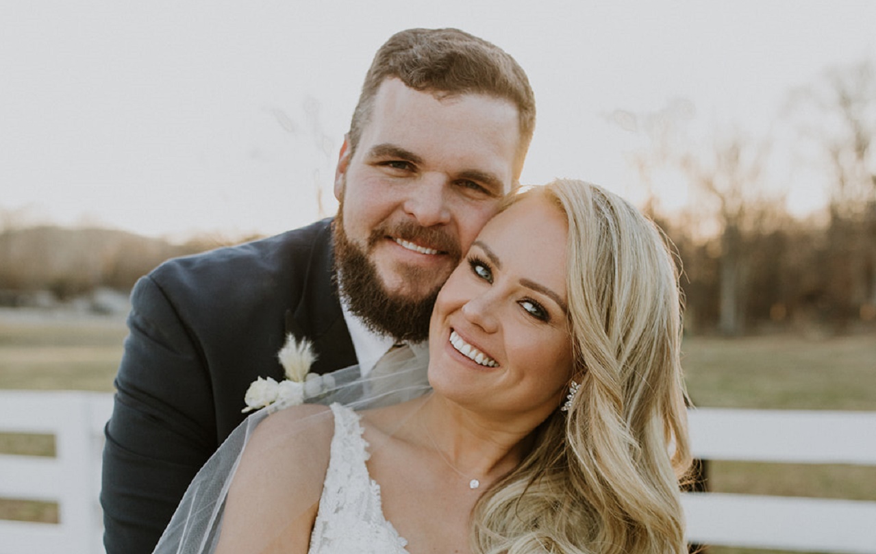 Jake Hoot Marries Brittney Hoyt In Tennessee Wedding