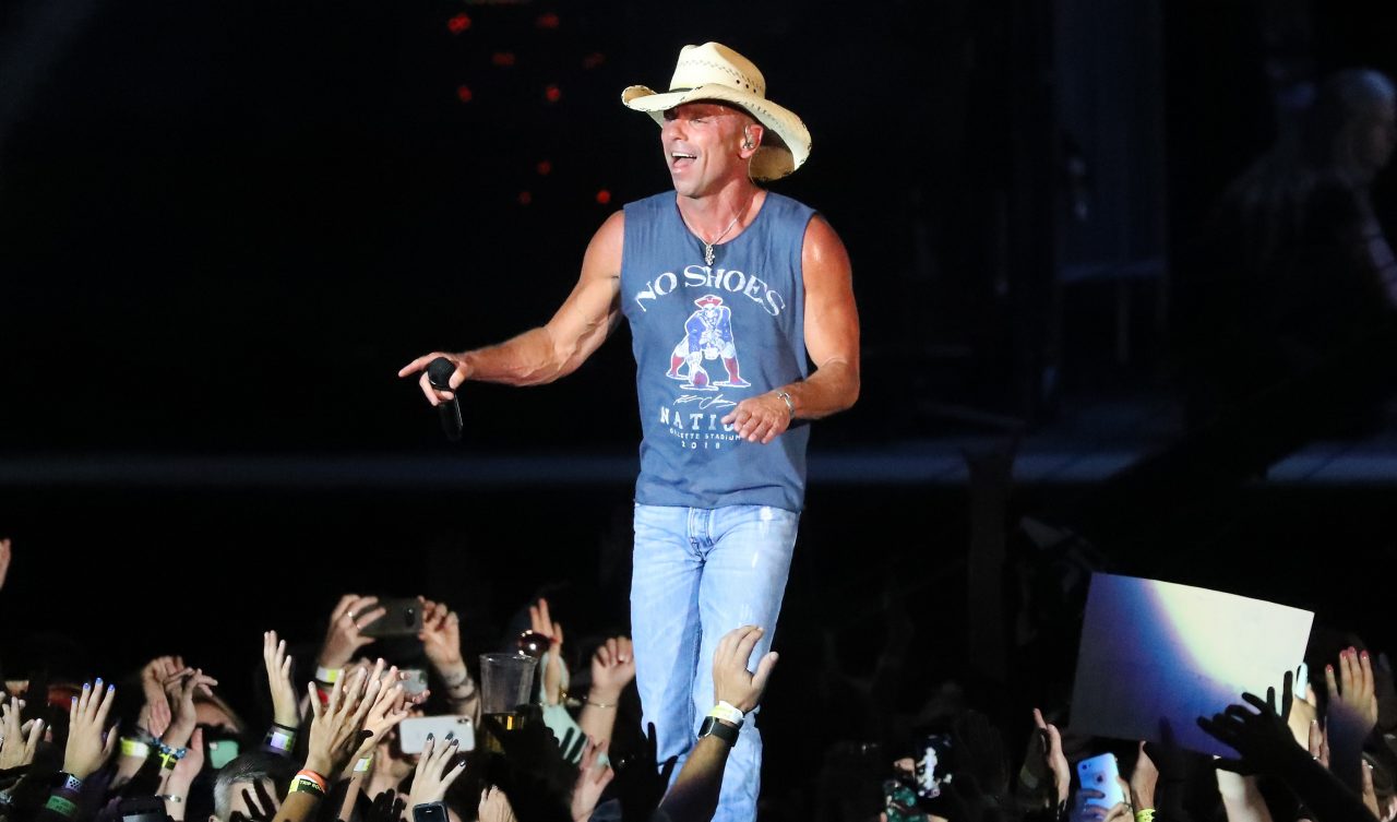 Kenny Chesney Pushes Tour to 2022, Shares Letter to Fans