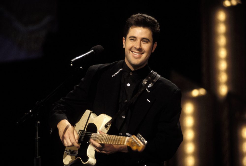 30 Years Later: Vince Gill’s ‘Pocket Full of Gold’ Album