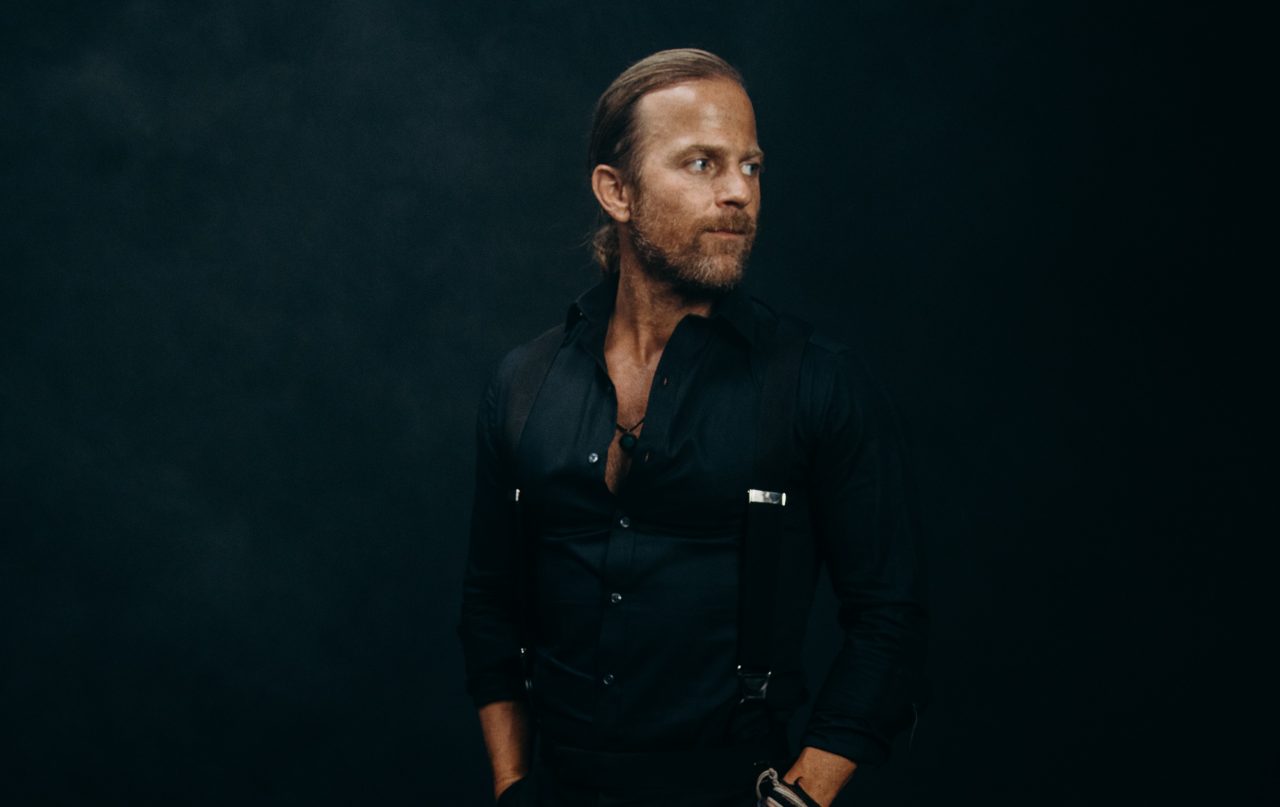 Kip Moore Takes Fans’ Advice on 10-Year-Old ‘Crazy One More Time’
