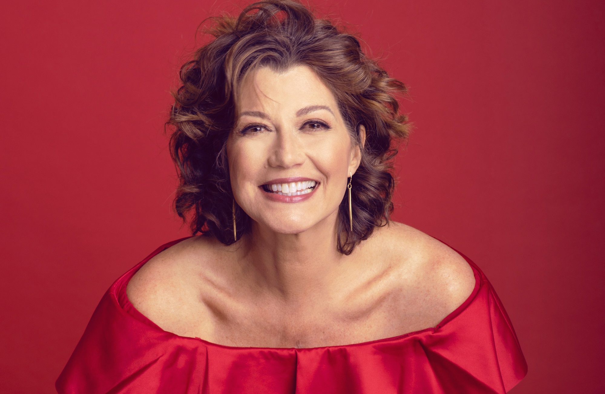 Amy Grant to Release 30th Anniversary Edition of 'Heart In Motion