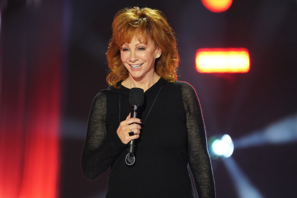 Reba McEntire Shares ‘Revived Remixed Revisited’ Track List