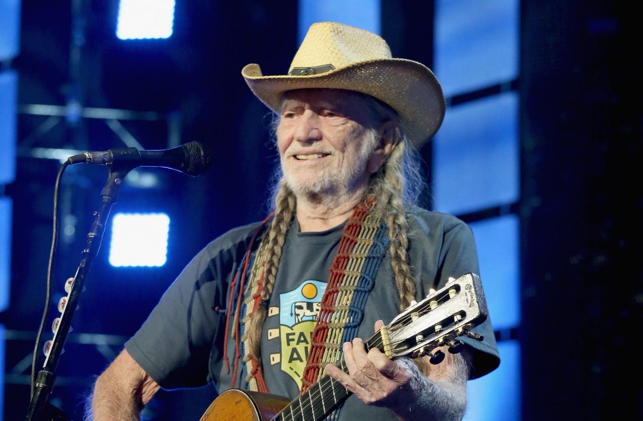 Willie Nelson, Chris Stapleton, ZZ Top and More Set for Outlaw Tour 2022
