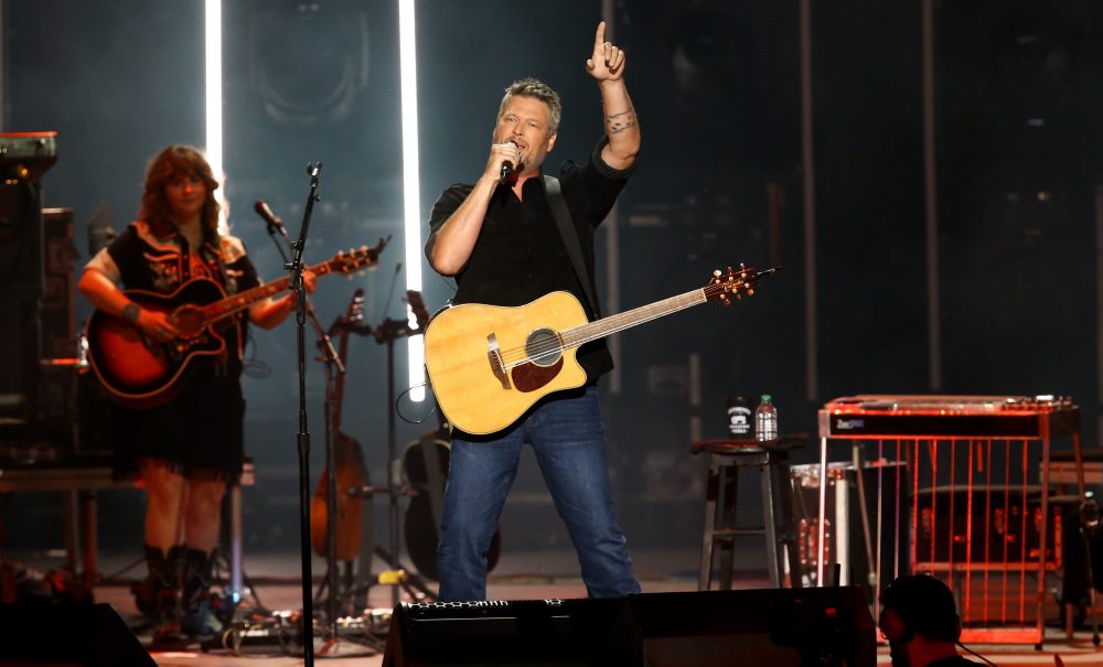 Blake Shelton Sings ‘Come Back As a Country Boy’ on ‘The Voice’