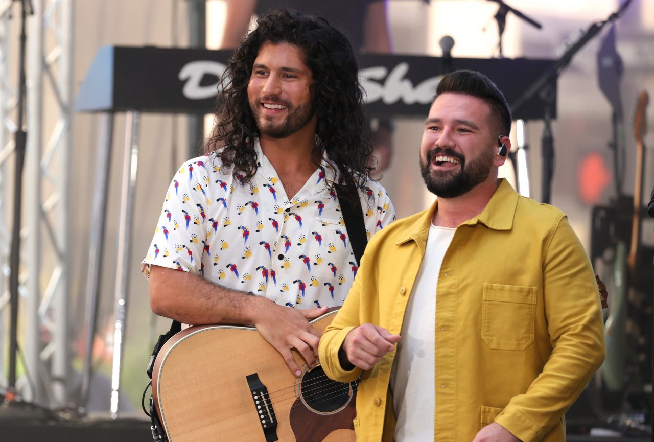 Dan + Shay Commit a Crime of Passion in ‘Steal My Love’ Video