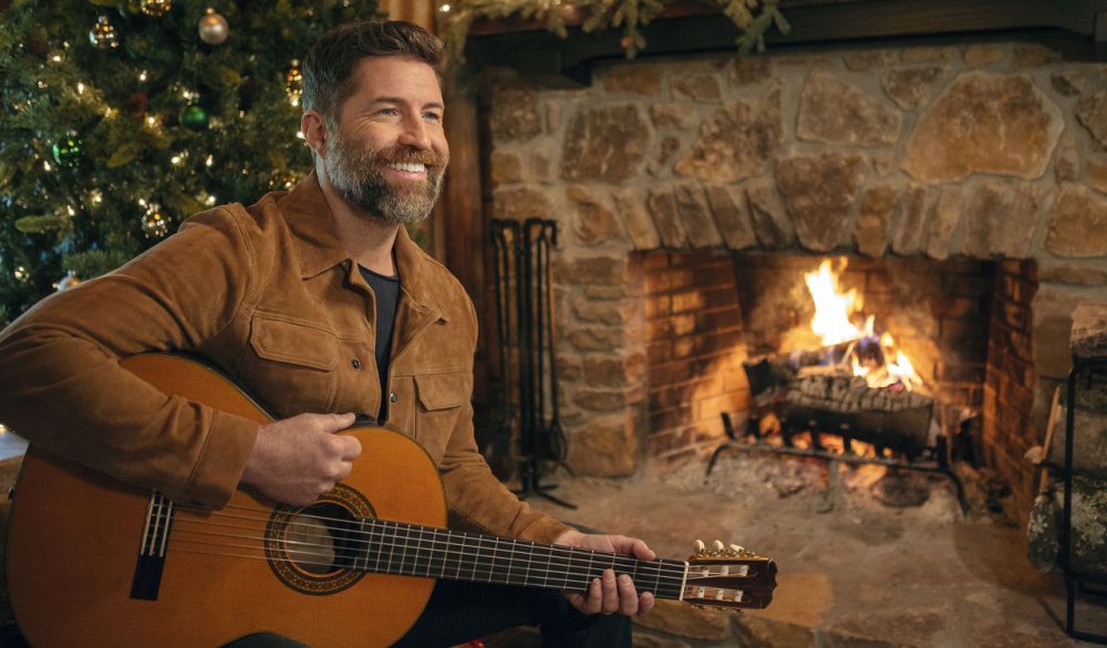 Josh Turner: The Story Behind New Song “Soldier’s Gift”